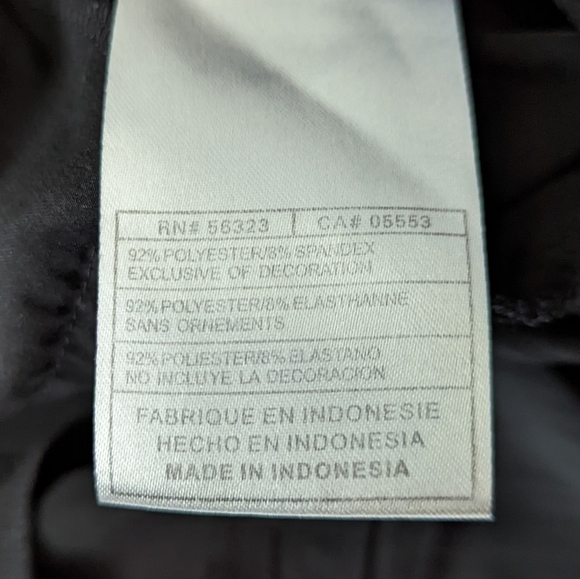 Nike golf black subtle pinstripe knee length golf shorts size 6 - Picture 8 of 9